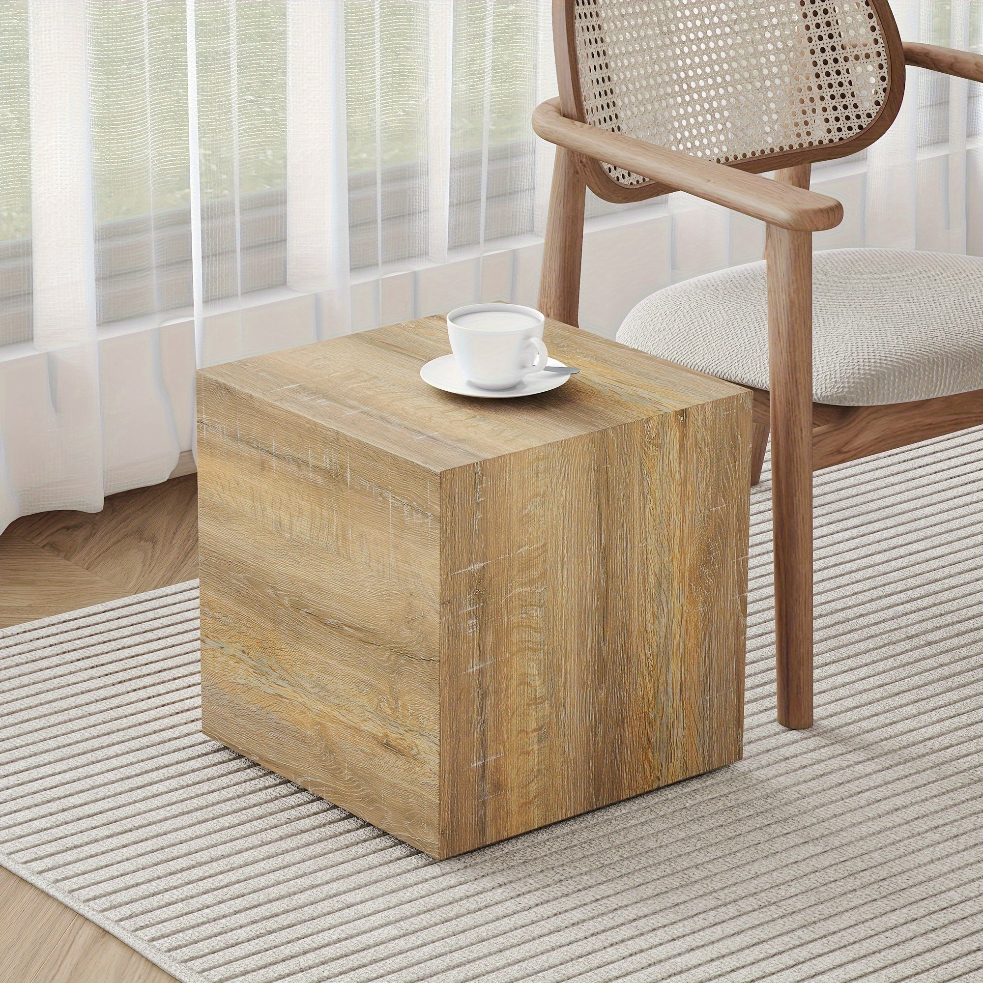 Natural Style Wood Coffee Table, Faux Stump Coffee Table with Tree Stump Texture, Multifunctional Engineered Wood End Table for Living Room, Home Office Center Table, Grey, 15.7in*15.7in*15.7in