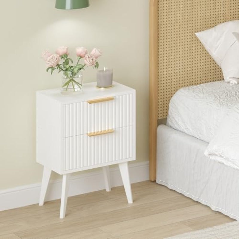 Fluted Nightstand 2 Drawers Modern Bedside Table Metal Handles White Side Table Solid Wood Legs Mid Century End Table Living Room Bedroom Natural