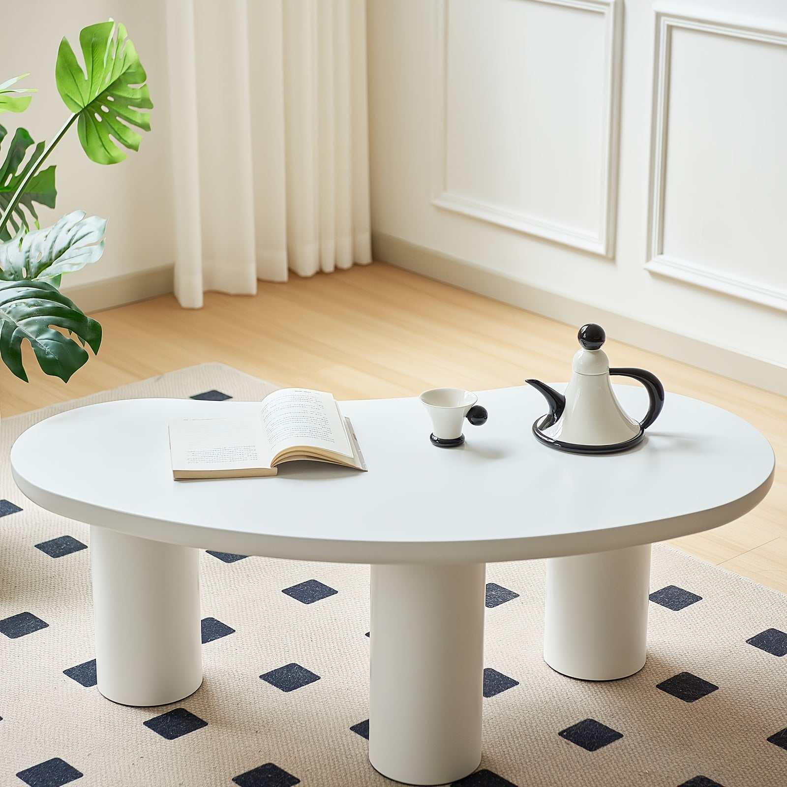 Chic White Cloud-Shaped Coffee Table with 3 Legs - Unique Oval Design, High-Gloss Finish, Youngsters-Friendly Corners - Perfect for Living Room