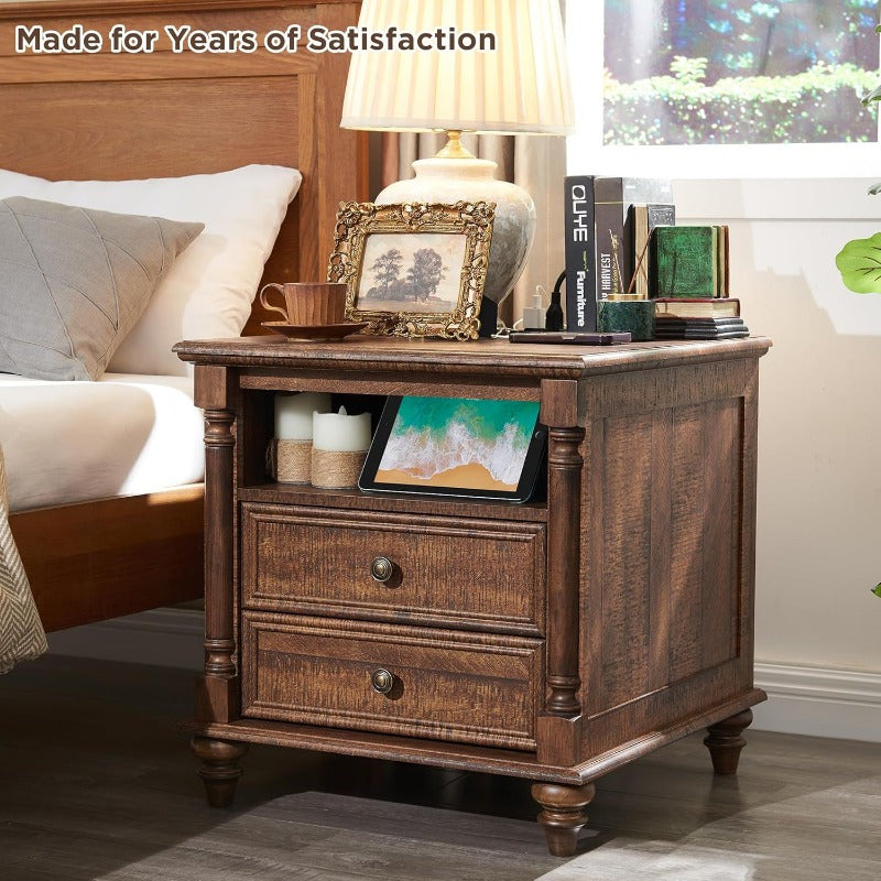 1pc 60cm Vintage Farmhouse End Table - Hardwood & Artificial Board Nightstand with 4 Solid Wood Legs, 2 Smooth-Gliding Drawers, Charging Station, and Deep Open Cubby for Living Room, Bedroom, or Office - US Plug,