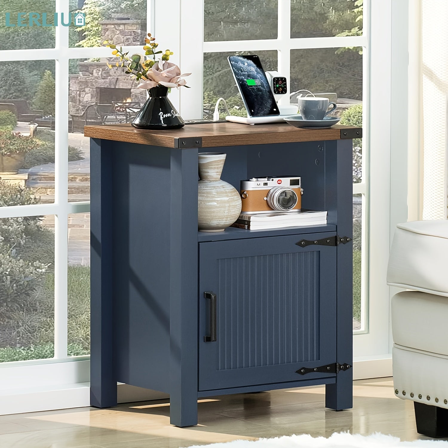 Night Stand Set Of 2, 46cm Farmhouse Nightstand With With Charging Station And USB Port, Rustic Couch End Table With Magnetic Door, Wood Bed Side Tables For Bedroom, Home, Navy Blue