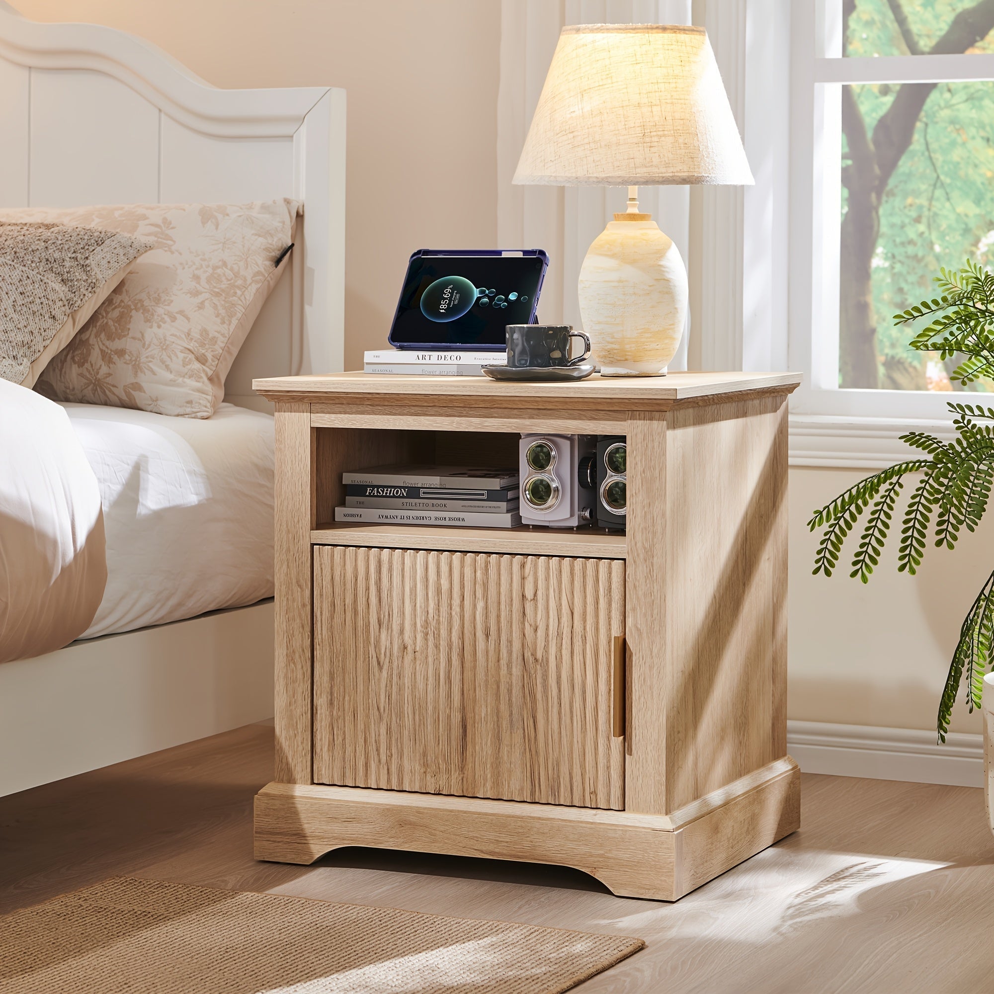 56cm Fluted Nightstand With Charging Station, Large Modern End Table, Wood Side Table W/Open Shelf & Spacious Tabletop, Bedside Table With Storage Space For Bedroom, Living Room