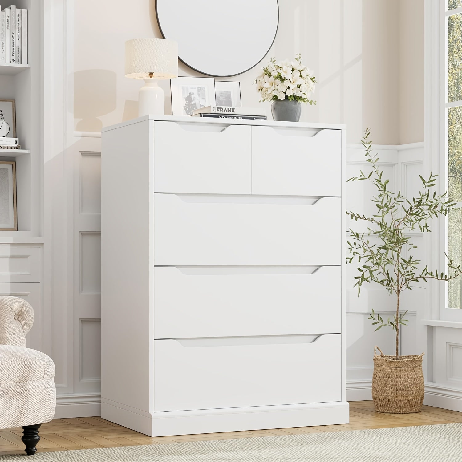 5 Drawer Dresser For Bedroom, Chest Of Drawers With Storage, Storage Chest Organizers With Cut-Out Handles, Accent Storage Cabinet For Living Room, Entryway, Hallway, White